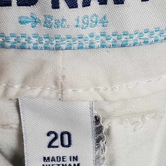 Old Navy Shorts - Cotton - 4 Pockets - Belt Loops - Cream + Black - EUC - Picture 10 of 11